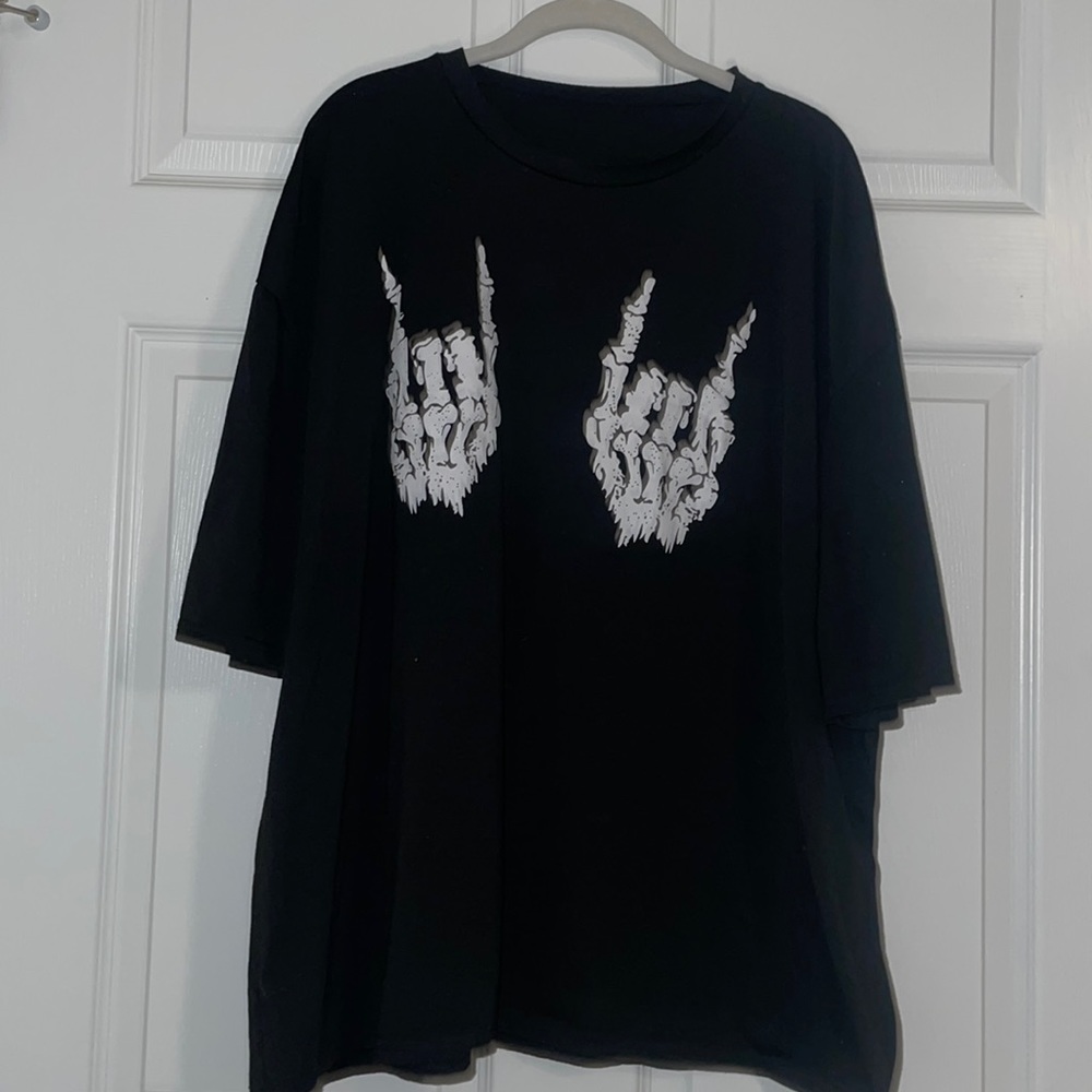 Skill hand shirt
